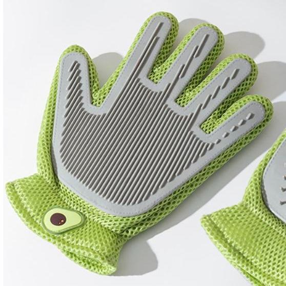 Pet Grooming Gloves for Effortless Cleaning and Massage