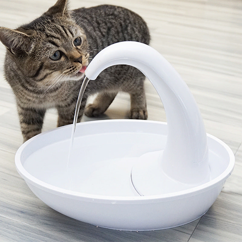 Flowing Cat Water Fountain for Happy, Hydrated Pets